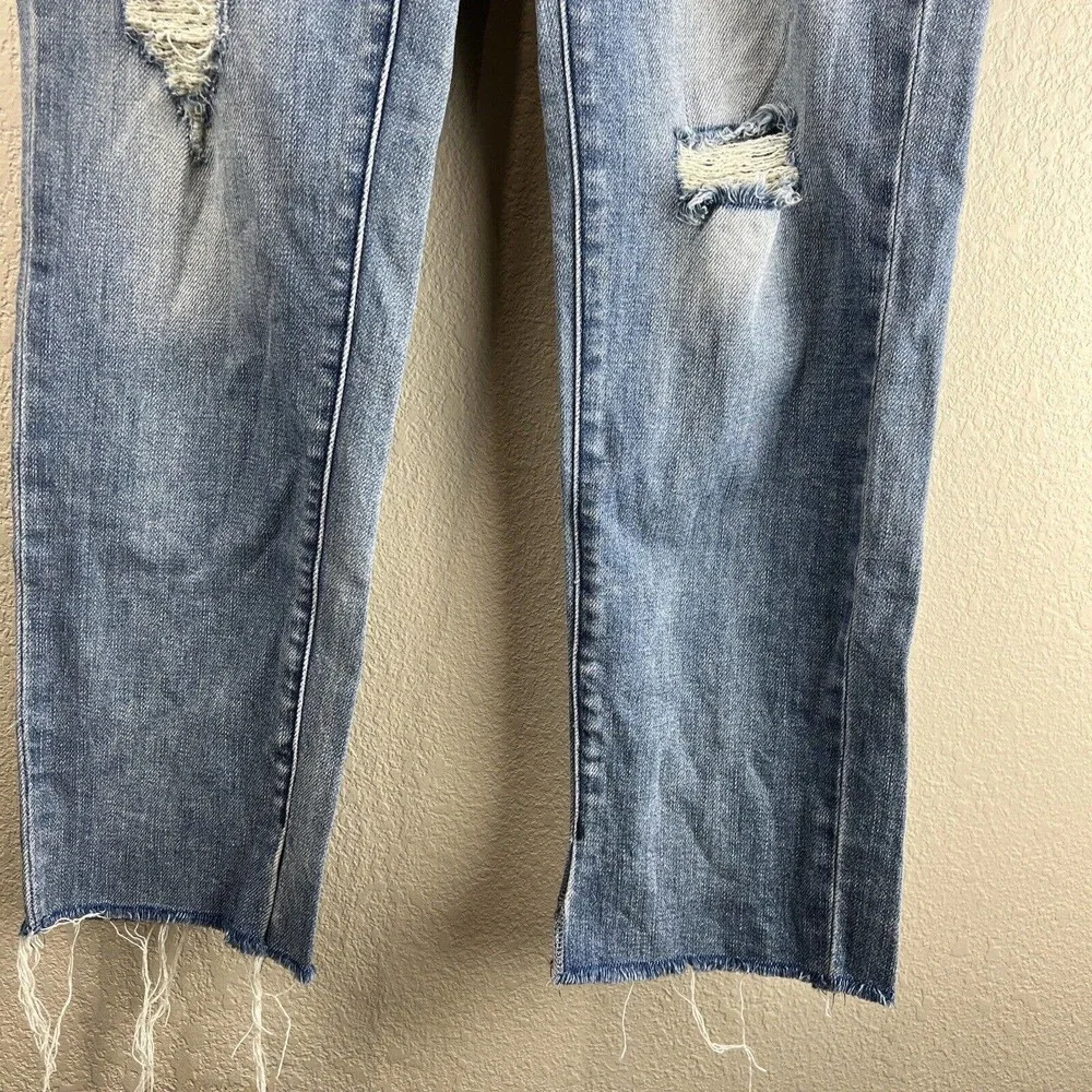 Habitual Jeans Women 26‎ Light Wash Distressed Pace Denim Straight Leg